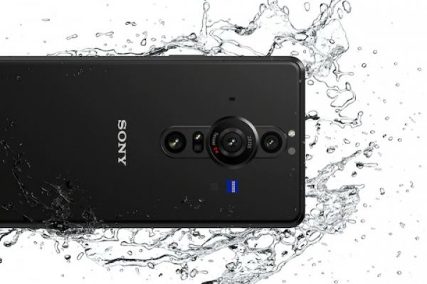 
                            Представлен Sony Xperia Pro-I: смартфон в камере, а не наоборот
                        